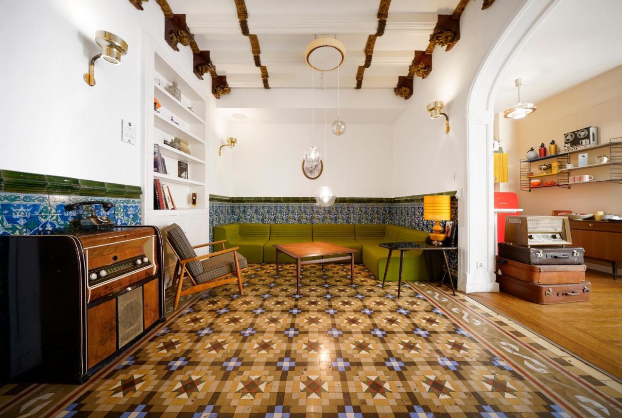 Aparthotel Numa Barcelona Roca Esterno foto