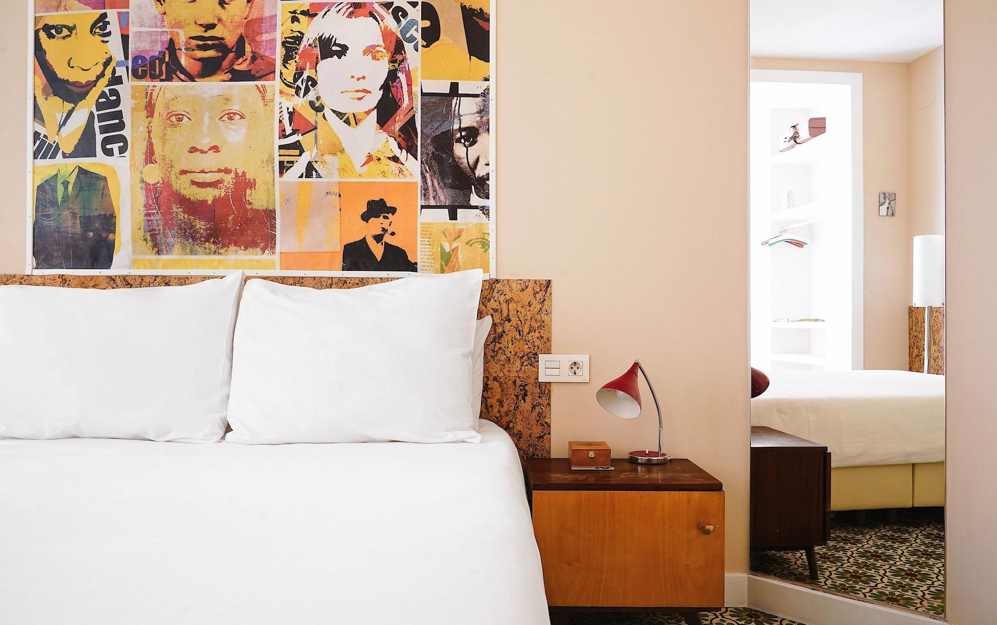 Aparthotel Numa Barcelona Roca Esterno foto