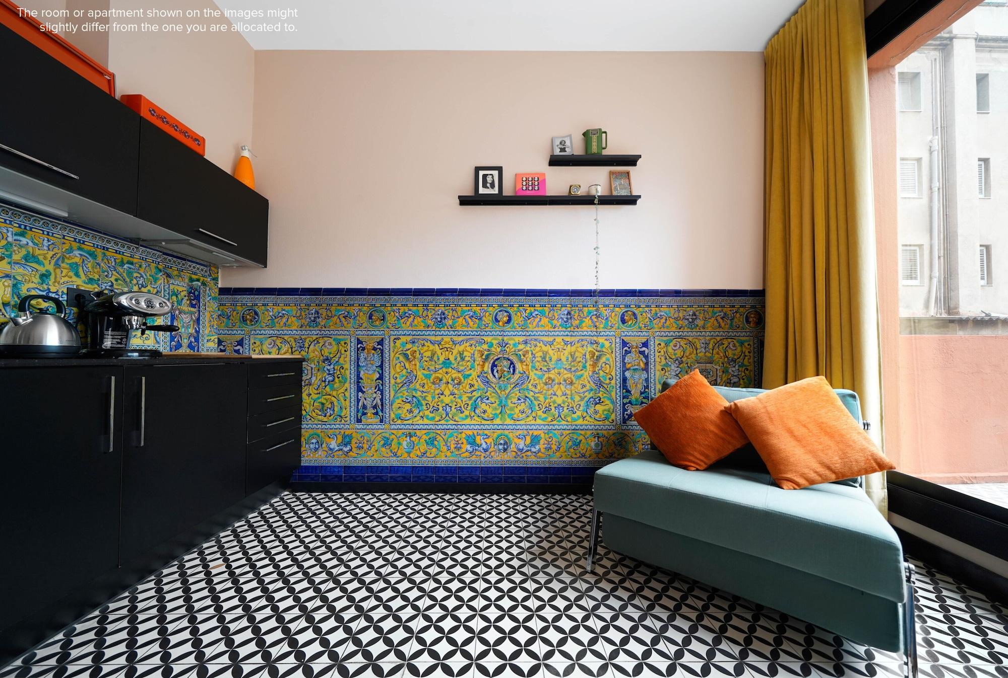 Aparthotel Numa Barcelona Roca Esterno foto