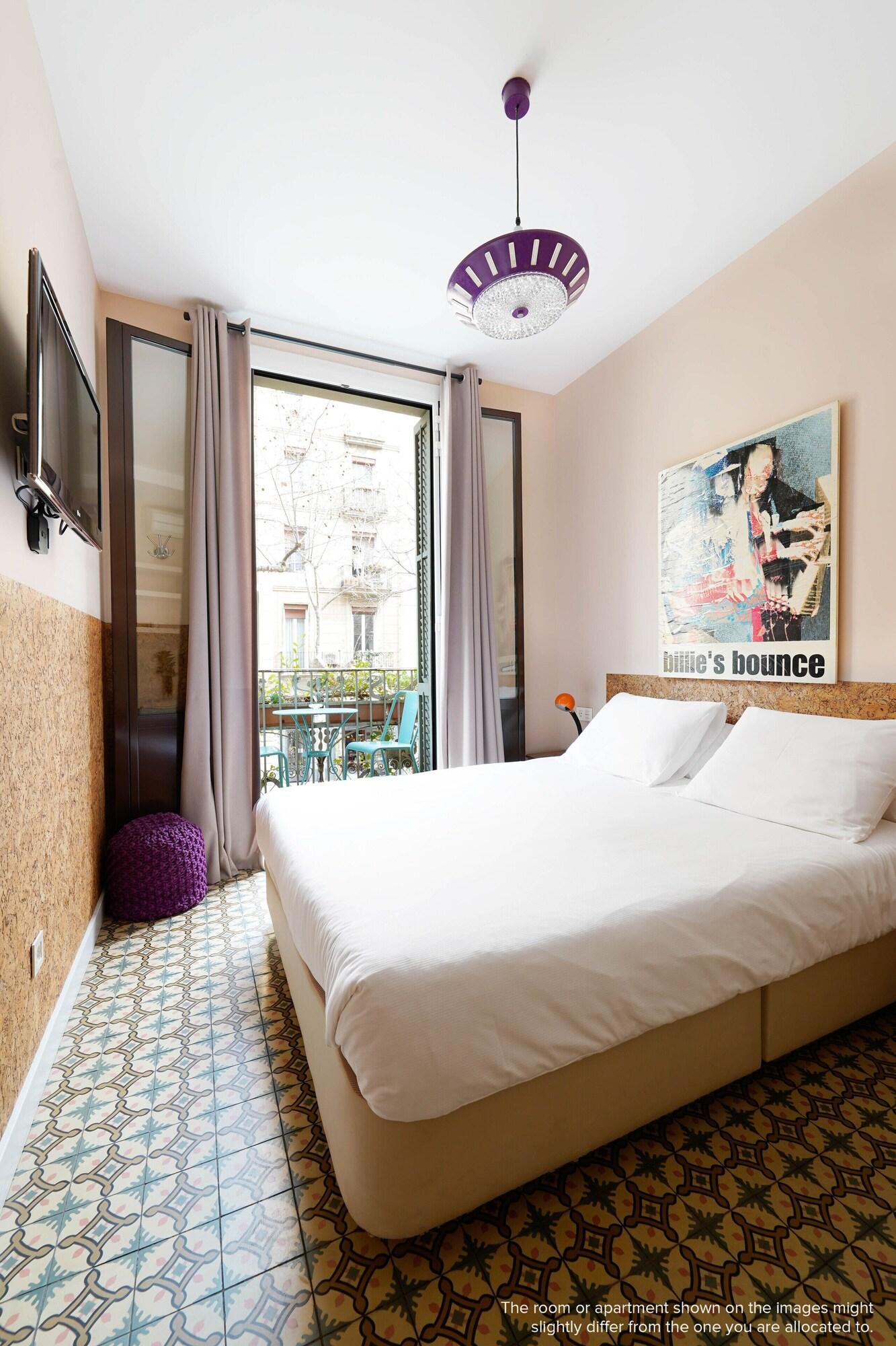 Aparthotel Numa Barcelona Roca Esterno foto