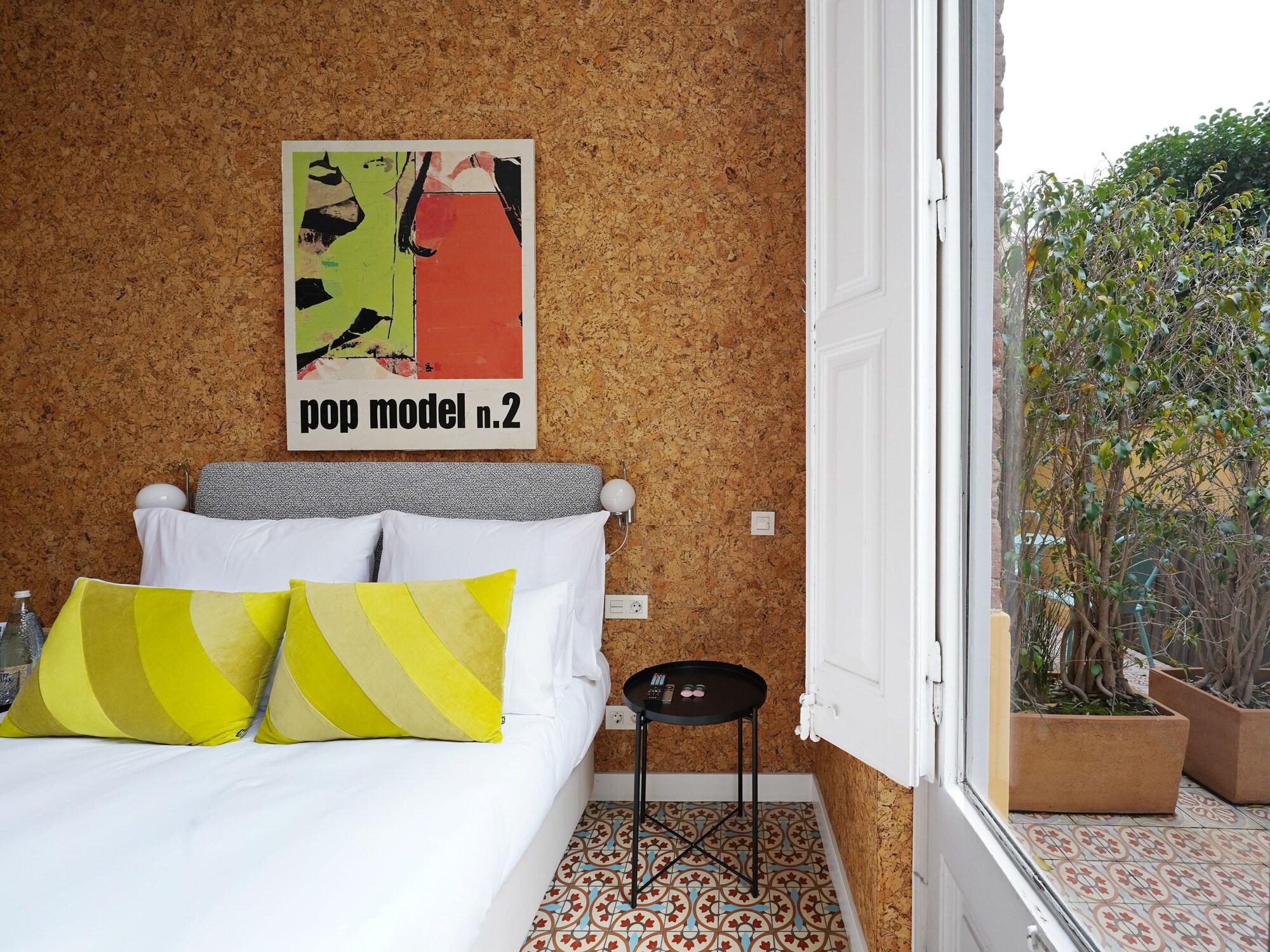 Aparthotel Numa Barcelona Roca Esterno foto