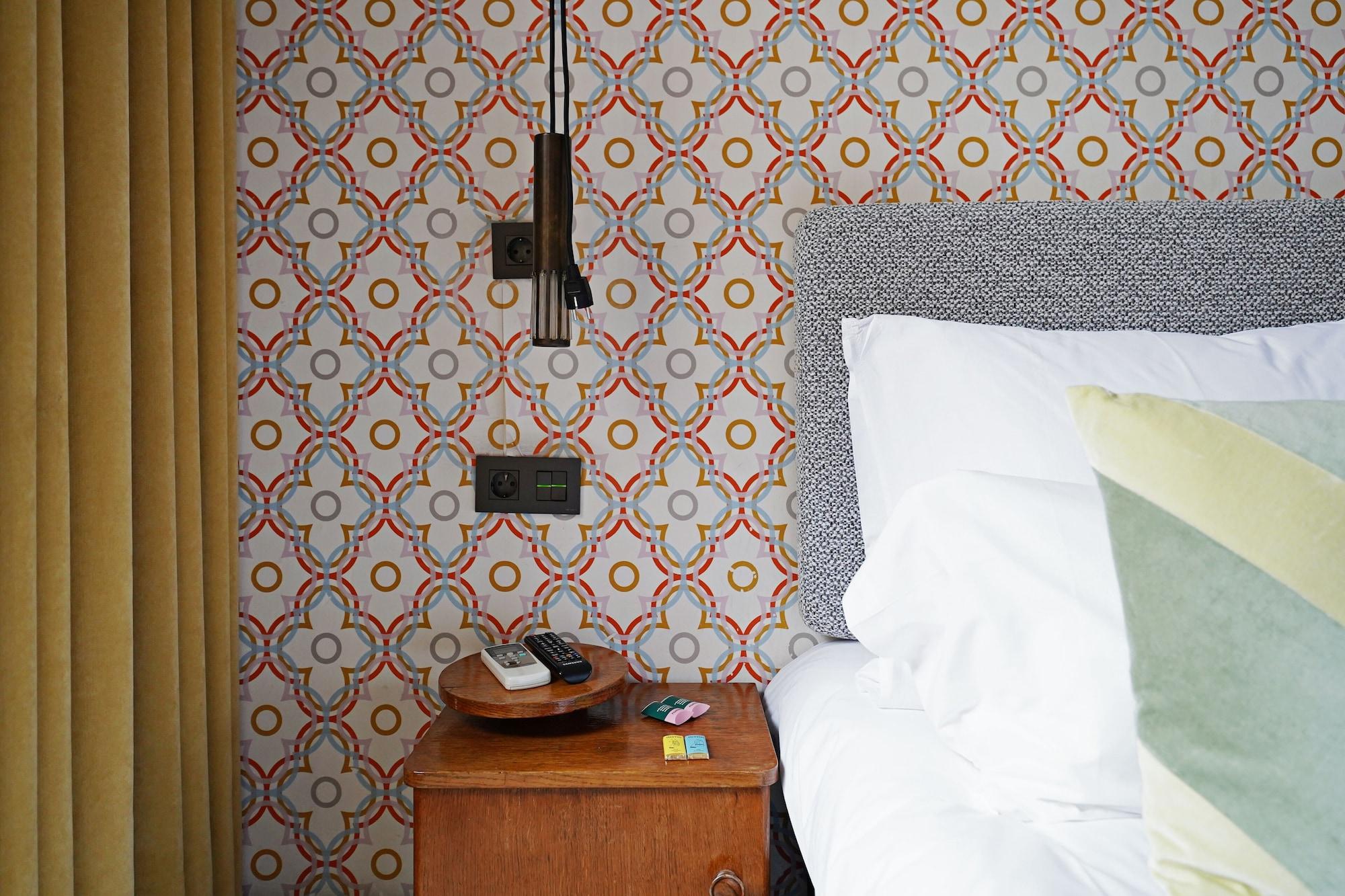 Aparthotel Numa Barcelona Roca Esterno foto