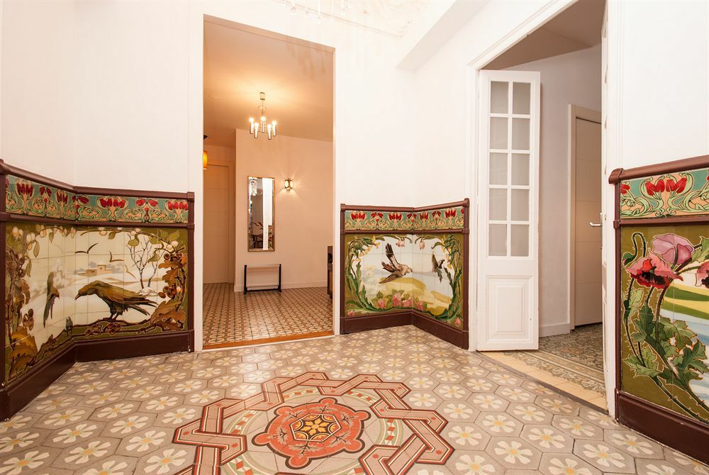 Aparthotel Numa Barcelona Roca Esterno foto